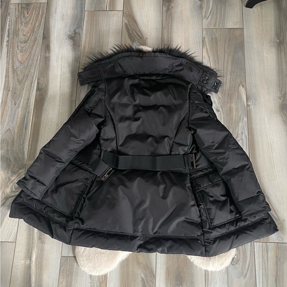 Vintage Moncler Women’s Down Coat – Size S – Authentic, Excellent Condition - Picture 16 of 16